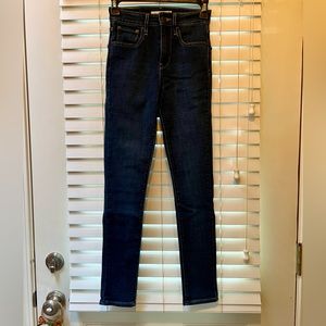 Levi’s High Rise Skinny Jeans